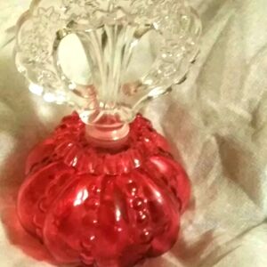 Fenton red valentine  color perfume bottle pretty